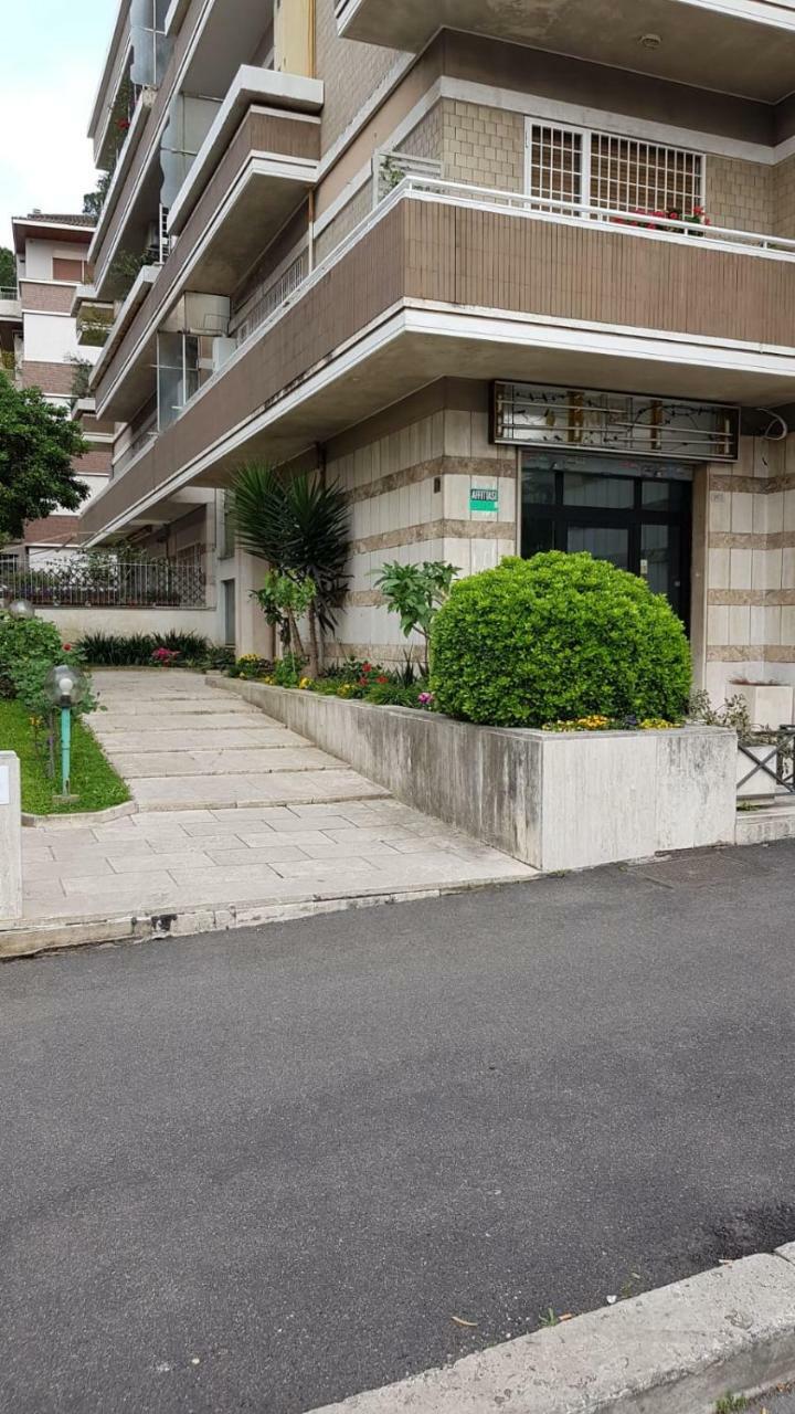 Otium Fornaci San Pietro Hotell Rom Exteriör bild
